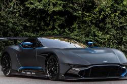 开云平台-铁血布鲁诺与链条绞杀，硬仗之王的个人英雄与集体囚笼