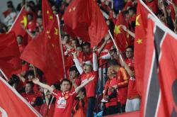 开云官网-球迷欢呼！国内足球联赛战况引人注目！