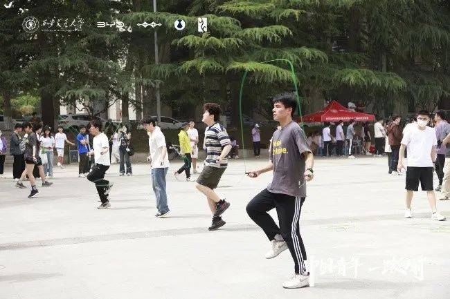 拉美球队在国际赛场上再创佳绩