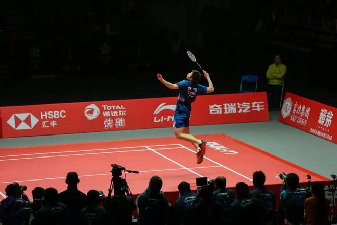 中国队逆转印度队，辛杜统治全场