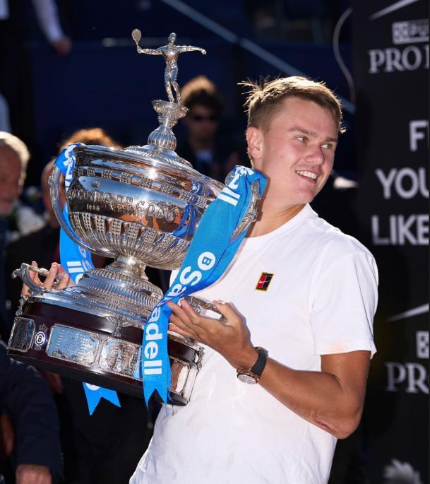 拉沃尔杯力克年终总决赛，阿尔卡拉斯点燃赛场